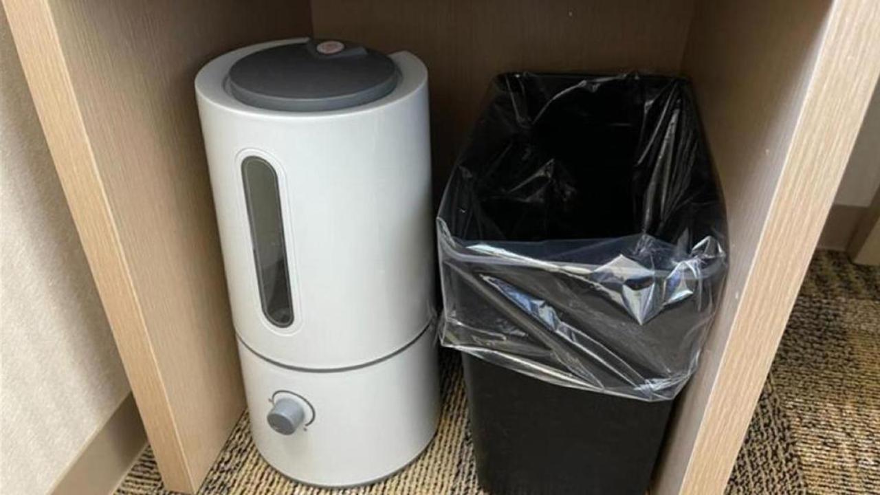 Toyoko Inn Kintetsu Yokkaichi Eki Kita Guchi Kültér fotó