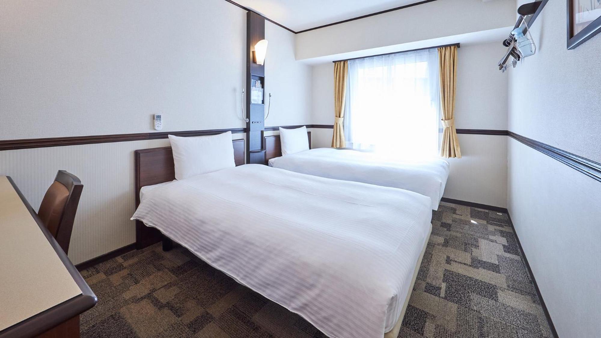 Toyoko Inn Kintetsu Yokkaichi Eki Kita Guchi Kültér fotó