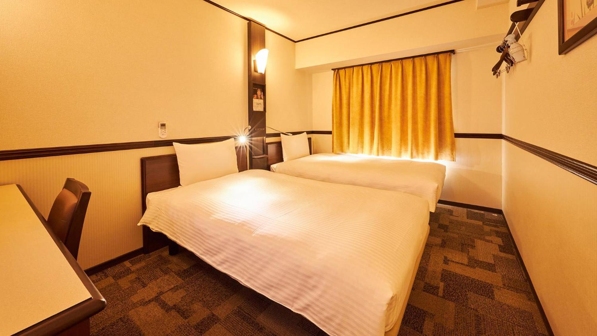Toyoko Inn Kintetsu Yokkaichi Eki Kita Guchi Szoba fotó
