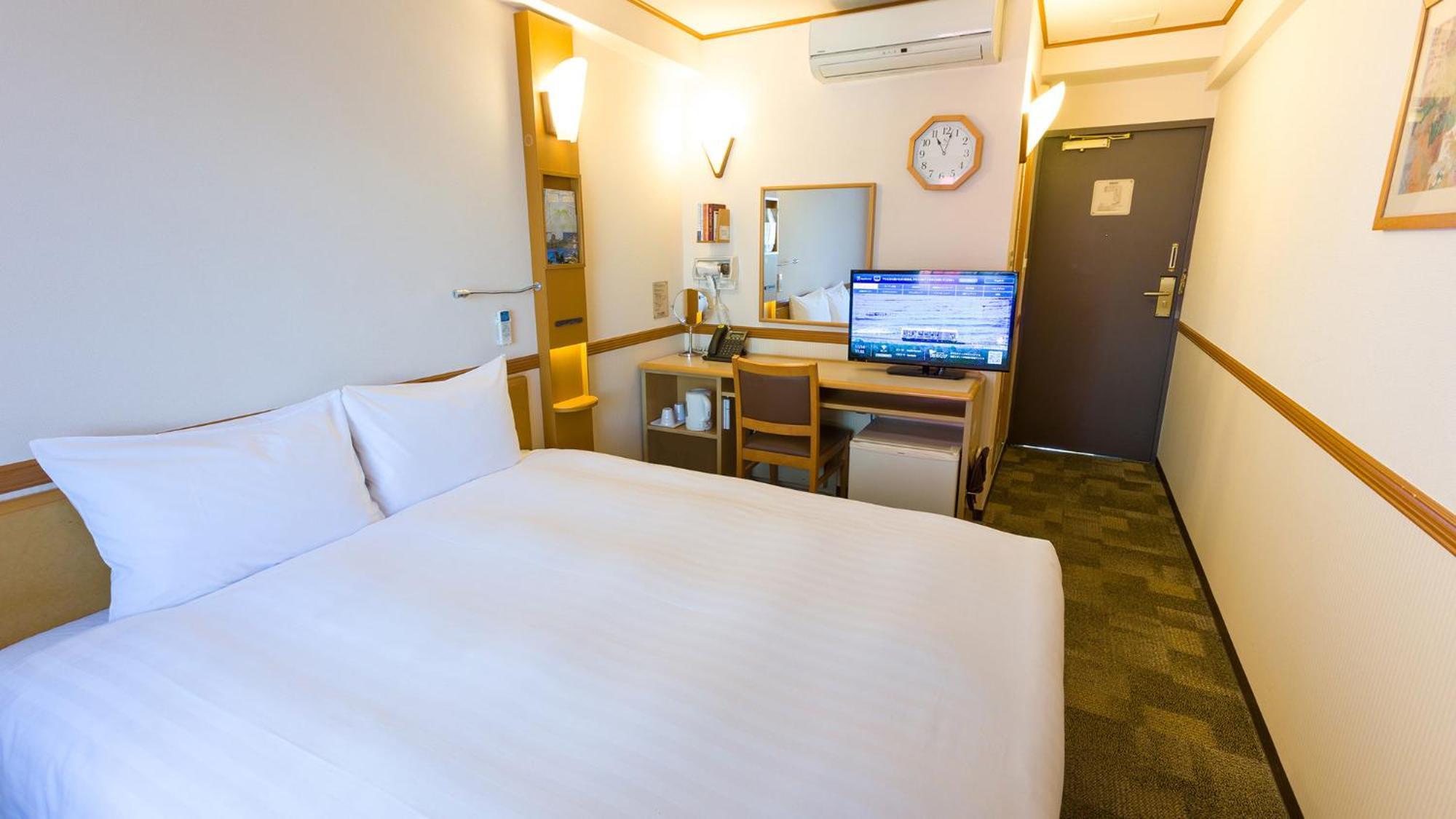 Toyoko Inn Kintetsu Yokkaichi Eki Kita Guchi Szoba fotó