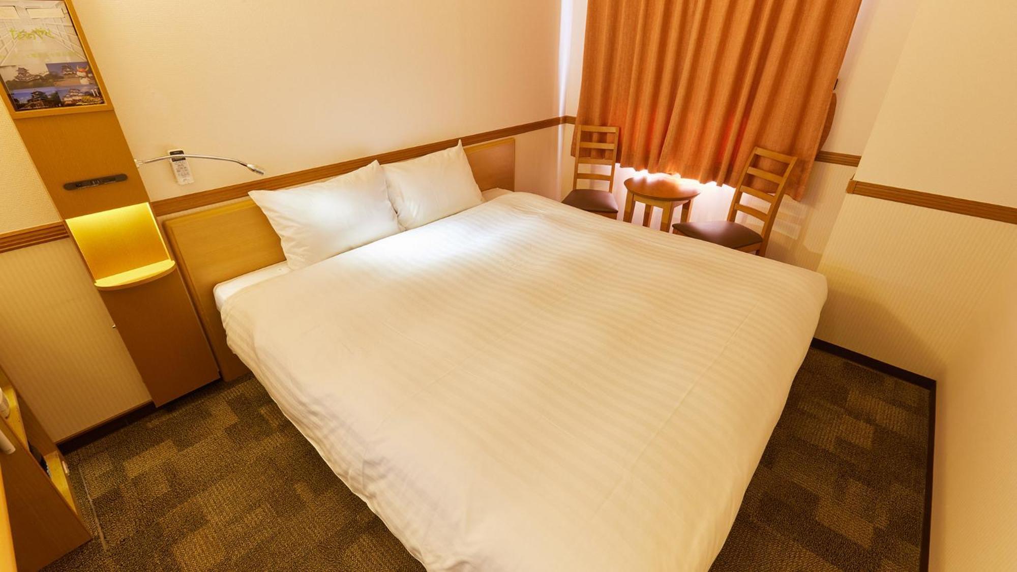 Toyoko Inn Kintetsu Yokkaichi Eki Kita Guchi Szoba fotó